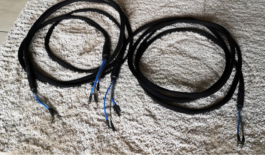 Nordost, MIT, NBS, Stealth, Cardas, Transparent, White Gold... cables