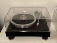 VPI Classic 3, high-end turntable designed and manufactured in the USA by VPI Industries.