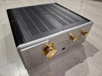 Riviera  labs levante hybrid integrated amplifier  			