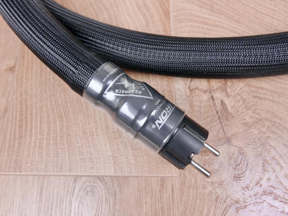 Z-Tron Python highend audio power cable 1,75 metre C19 connector
