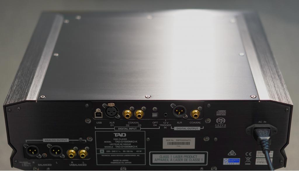 TAD D1000 m.k2 CD/SACD Spieler pre Amp & DAC