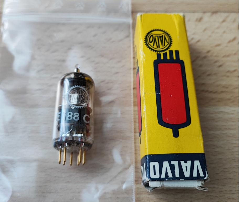 Diverse / Andere 1x Röhre Valvo E188CC - NOS -Versand aus Deutschland
