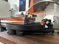 Kuzma Stabi S Plattenspieler mit Kuzma Stogi S ArmKuzma