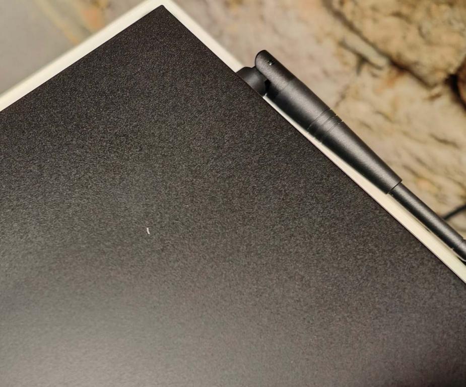 dipos I 2X Pellicola Protettiva antiriflesso Compatibile con Cocktail