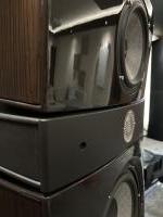 Maestro EVO (Noyer Fonce)