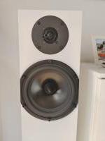 Spendor A4 (1. Generation) Satin White – neuwertig