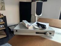 BRAND NEW OPEN BOX ITEM - PS Audio StellarGold Preamplifier: Das Herzstück reinen Musikgenusses