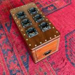 Custom state-of-the-art power distributor with 6 outlets