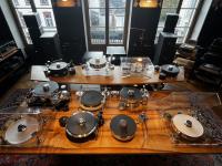 Diverse Plattenspieler