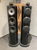 804D4 Piano schwarz, aus unserer Ausstellung, komplett mit OVP+Zubehör