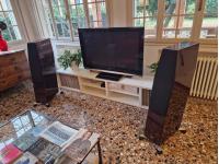 Prestige 5 Five Dark Walnut Piano