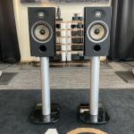 ARIA EVO X N1 + stands