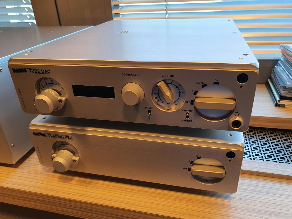 TUBE DAC Package - Classic PSU-3 +2xLemo cable + 2xVFS w. spikes