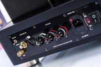 Pandora Monoblöcke schwarz mit zusätzlichen Röhren