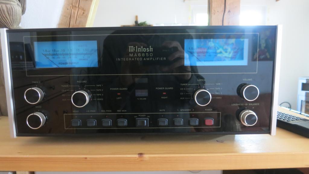 McIntosh MA 6850
