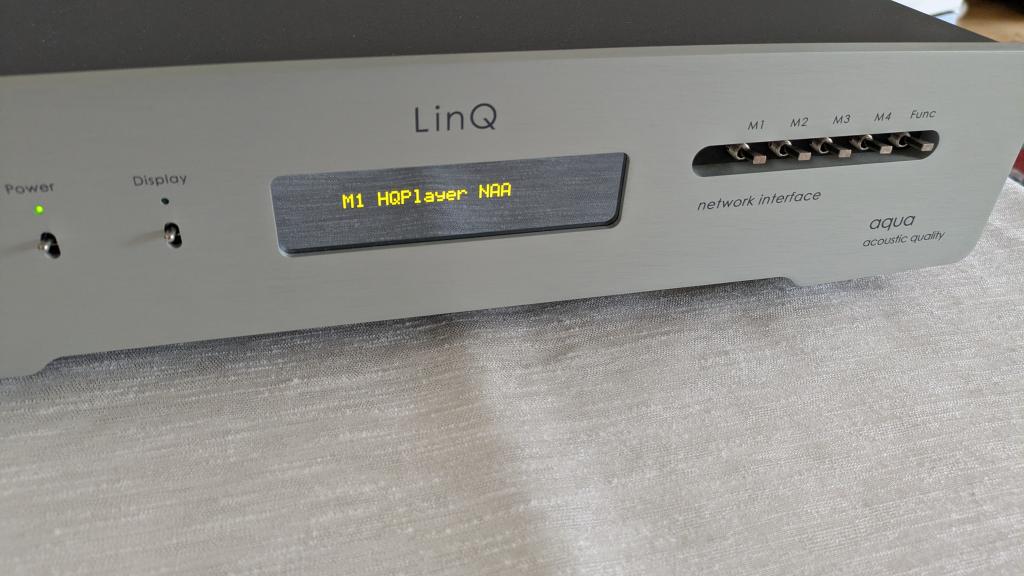 Aqua/Acoustic Quality LinQ