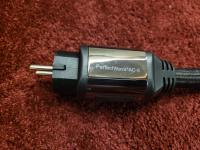 Konvolut an Stromkabeln