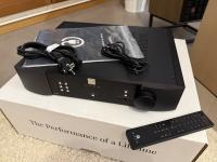 Moon 250i V2 integrated amplifier