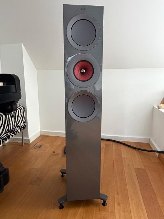 KEF KEF R7 Meta