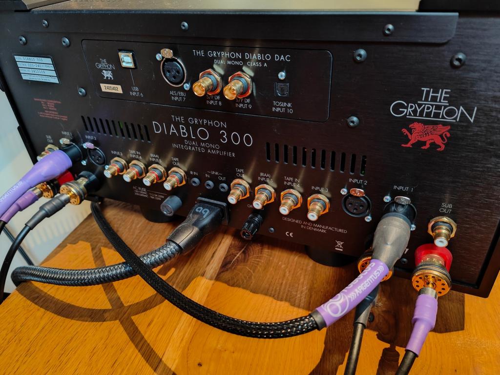 Gryphon Gryphon Diablo 300 with DAC module 1 year old (3157867189
