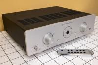 CSA 100 hybrid integrated amplifier