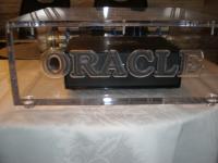 Audio Magic ORACLE, original EU-Ausführung, 230 V, aber mit US-Schuko-Buchsen.