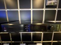 T+A MP 2000 R Streamer CD Radio *Aussteller*