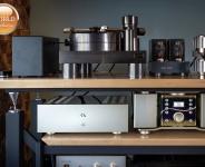 Audio Tekne ACP 8801 Ultimate Turntable