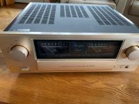 E-4000 integrated amplifier