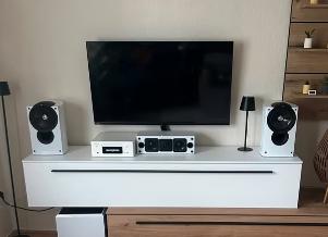 KEF Q 1