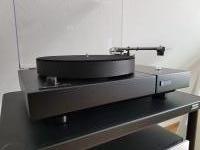 PERPETUUM EBNER - 4040 Black Forest Edition mit Tonarm TP92, MC Ortofon Quintet Black.