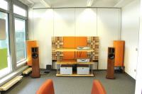 - Professionelle HiFi-Service-Werkstatt