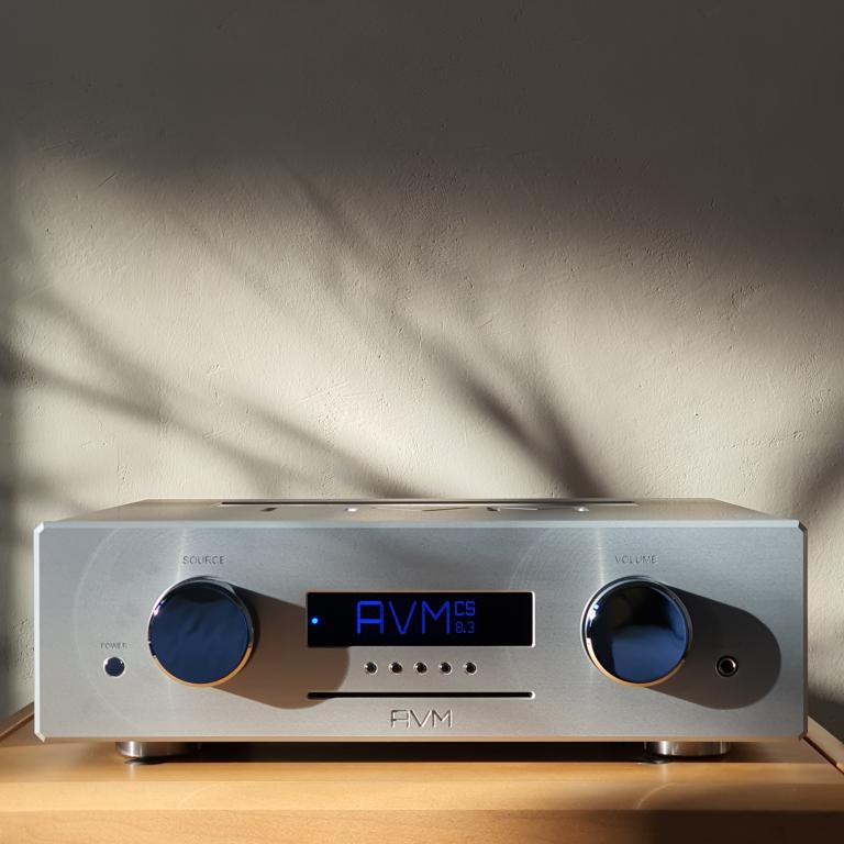 AVM Ovation CS 8.3 mit S-DAC-Upgrade