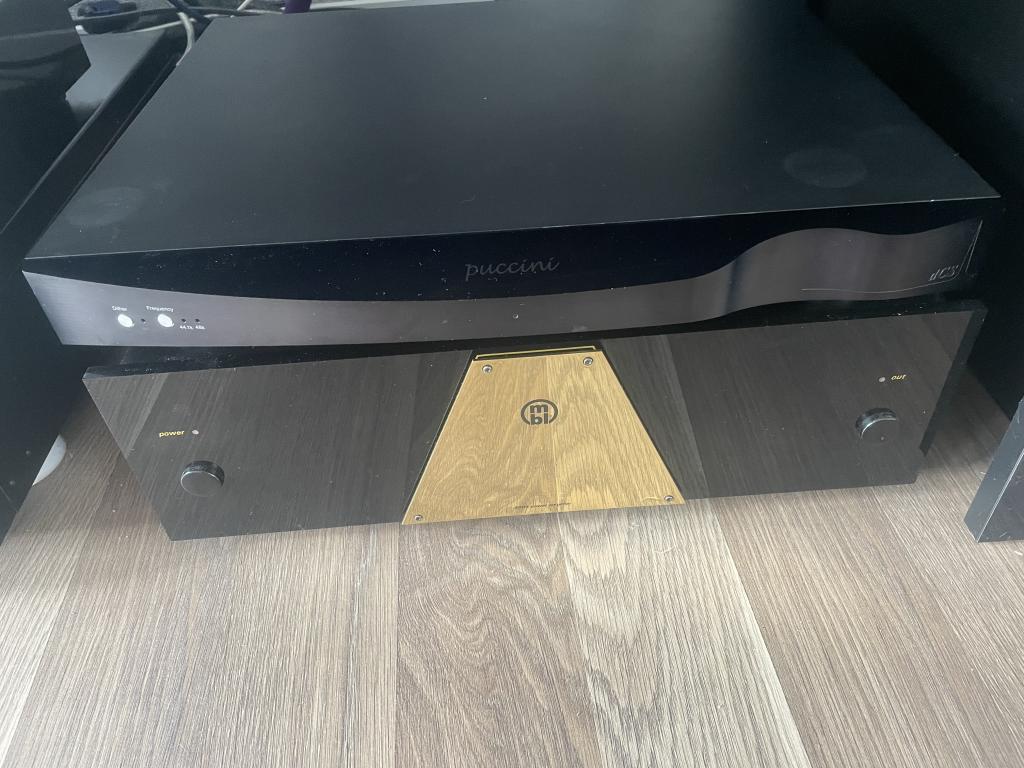 DCS Pucinni Master clock