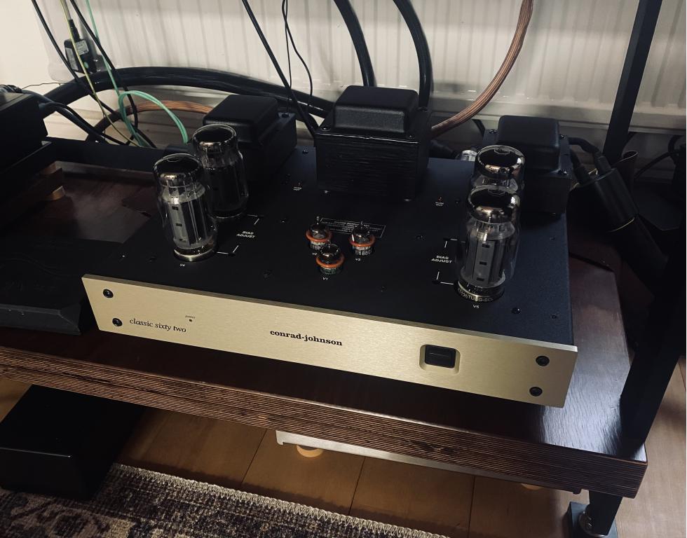 Conrad Johnson Classic 62SE **pending** (3991787740) Secondhand