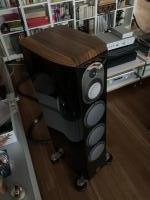 Marten Mingus Twenty