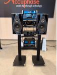 Olympica Nova I in Gloss Black mit Stands