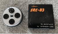 Stax - SRE-B3 - Verteiler für Kopfhörer und zusätzlich Original-Stax-Haube für Kopfhörer