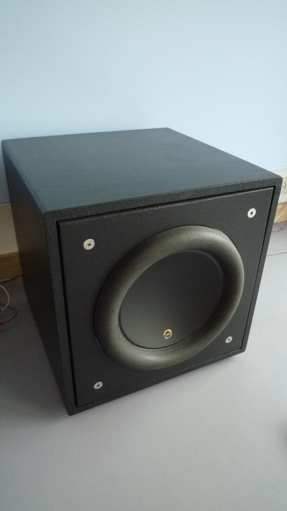 JL Audio JL Audio sealed subwoofer (pair) (4497146429) | Gebrauchtgerät