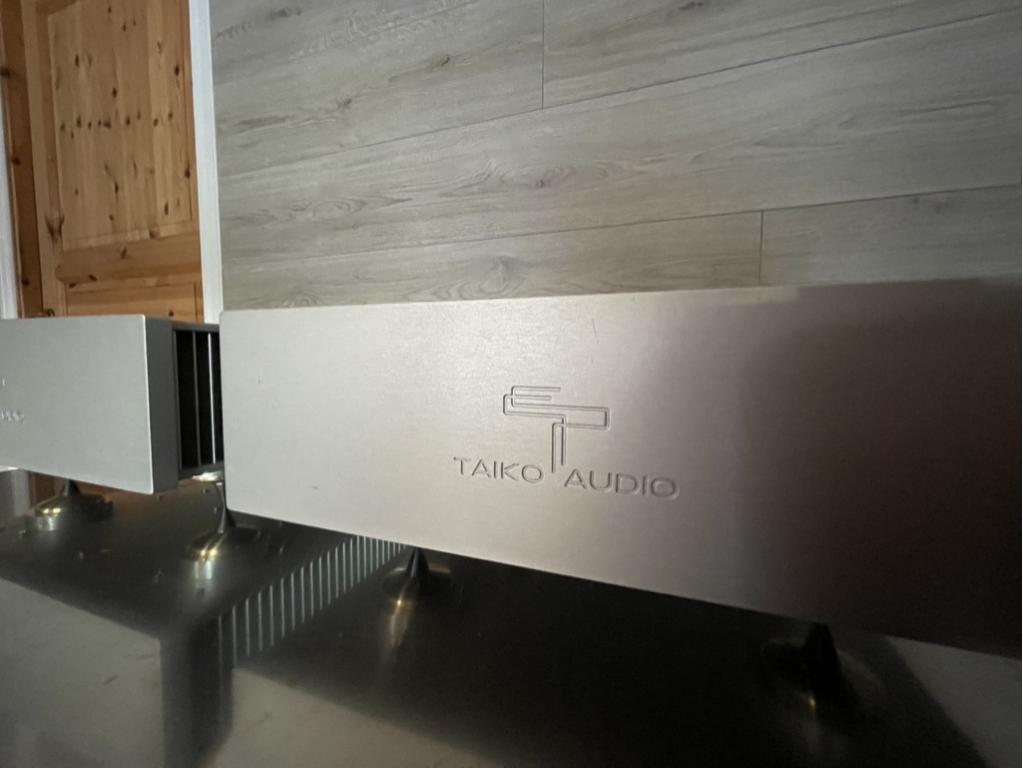 Taiko Audio Kodo, 1 of 10 pairs, very refined, used as DEMO