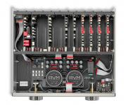 AVM Ovation PA 8.2 - as new, one owner