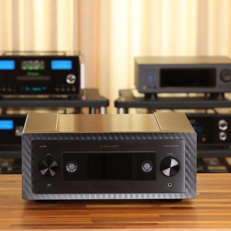 Marantz Link 10 n Streaming Preamp mit Phonoeingang MM/MC