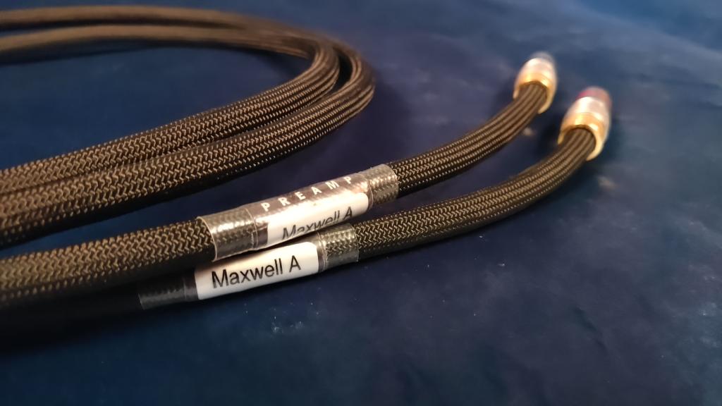 Maxwell A 1,0m RCA