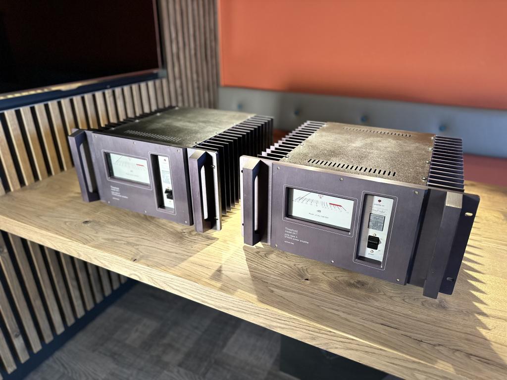 Threshold SA-1 Monoblöcke – seltene schwarze Version – frisch geprüft