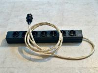 MFE FLN Filter Netzleiste mit Überspannungsschutz, 7 Steckplätzen und 2,5m Zuleitung