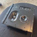 2* Meridian DSP320.2 Active In-Wall Speaker & 2* Meridian - RF300 Rough-In box