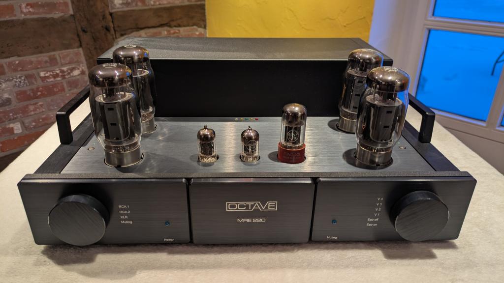 Octave MRE 220 mit Super-Black-Box und Eingangsübertrager