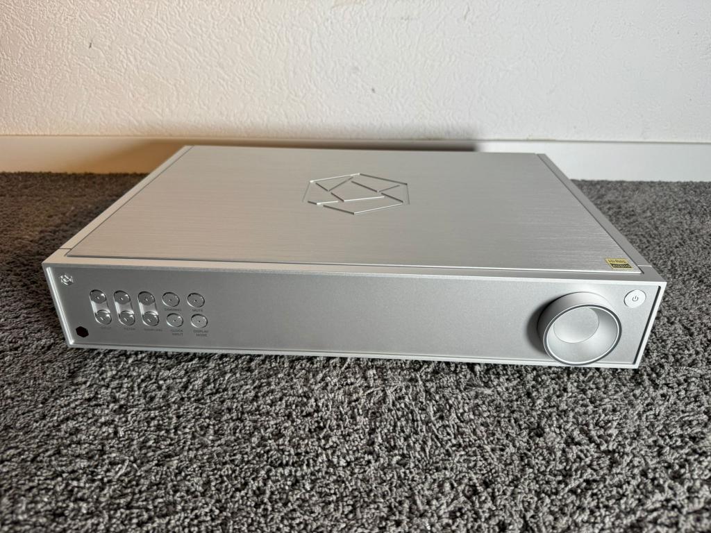 HIFI ROSE Hifi Rose RD160 RD 160 High End D/A Wandler DAC in silber aus 2025