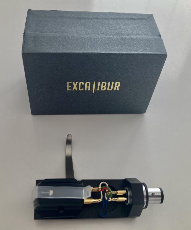 TAD Technical Audio Devices Laboratories Excalibur Black