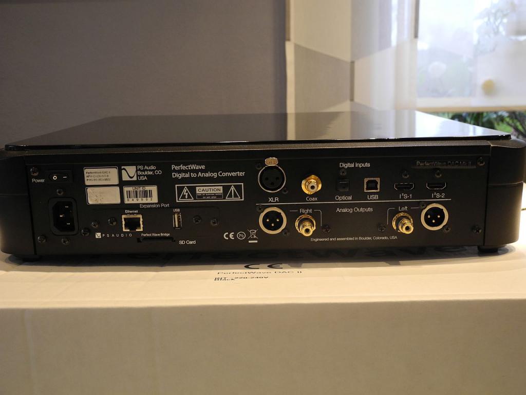 PS Audio Perfect Wave DAC Mk II + Bridge I